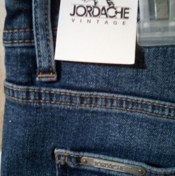 Jordache Distressed Jeans - Picture 14 of 16